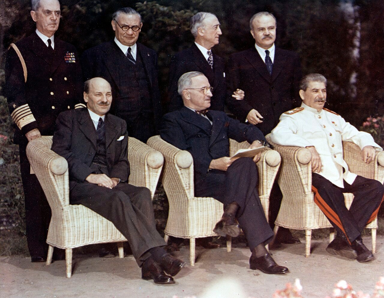 Attlee, Truman y Stalin en la Conferencia de Potsdam, 1945