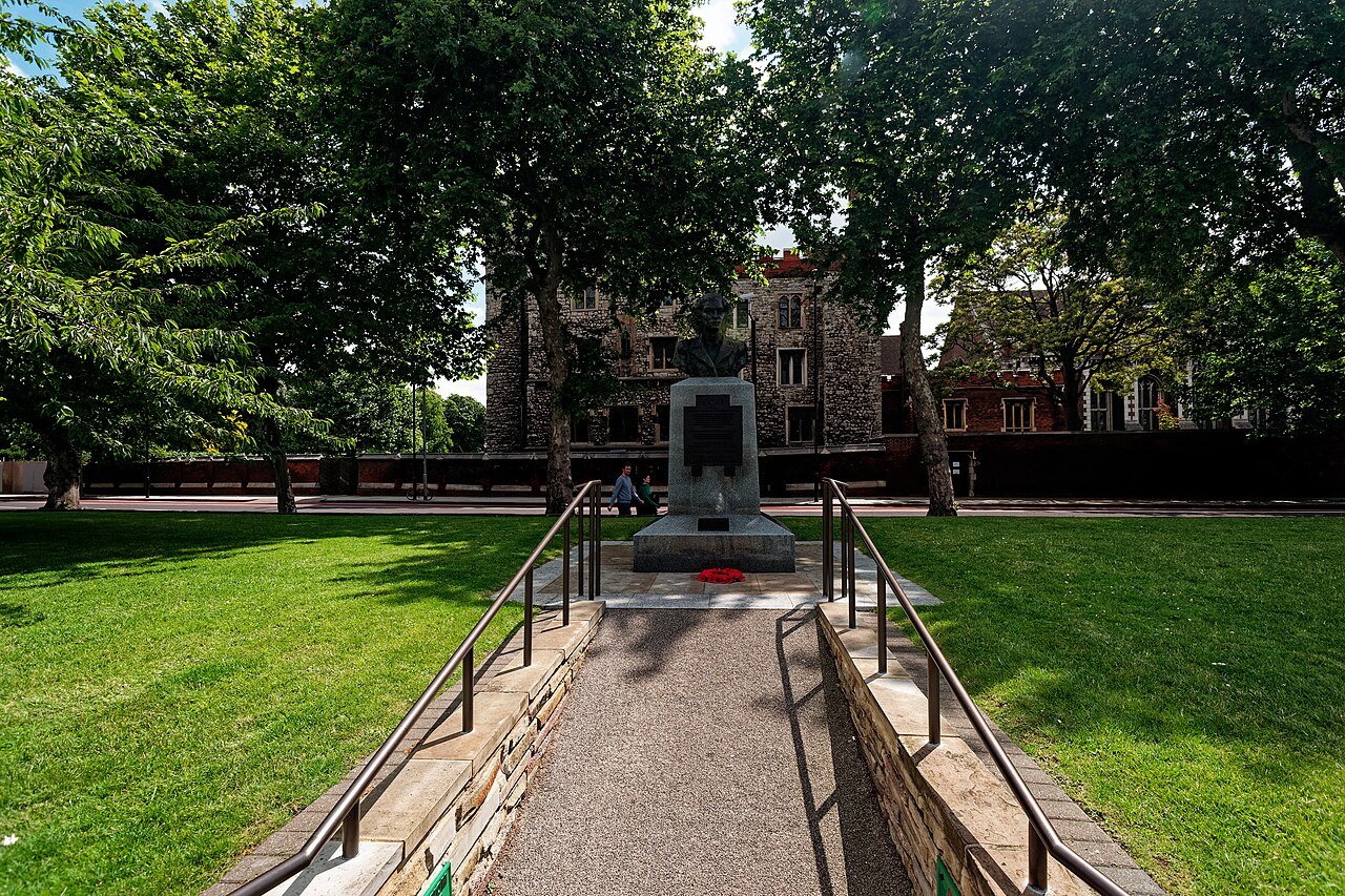 Monumento a los agentes de la Dirección de Operaciones Especiales (SOE) en Londres