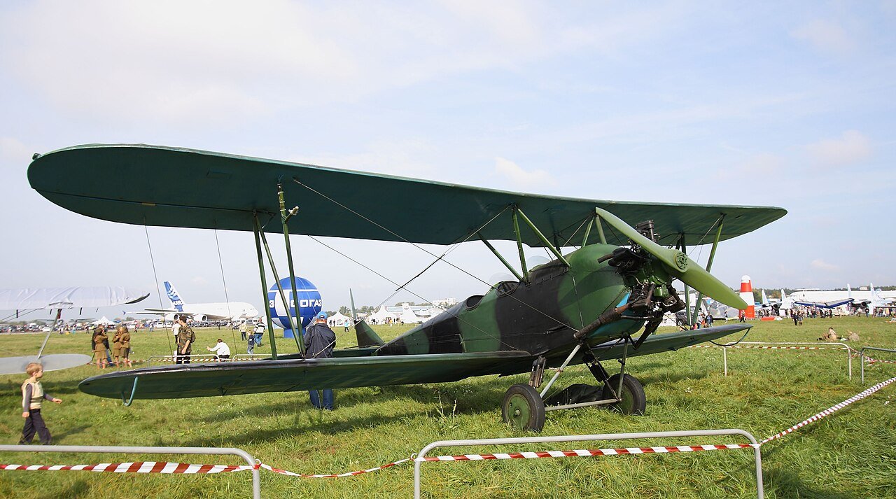 Biplano Polikarpov Po-2, el avión de las Brujas de la Noche