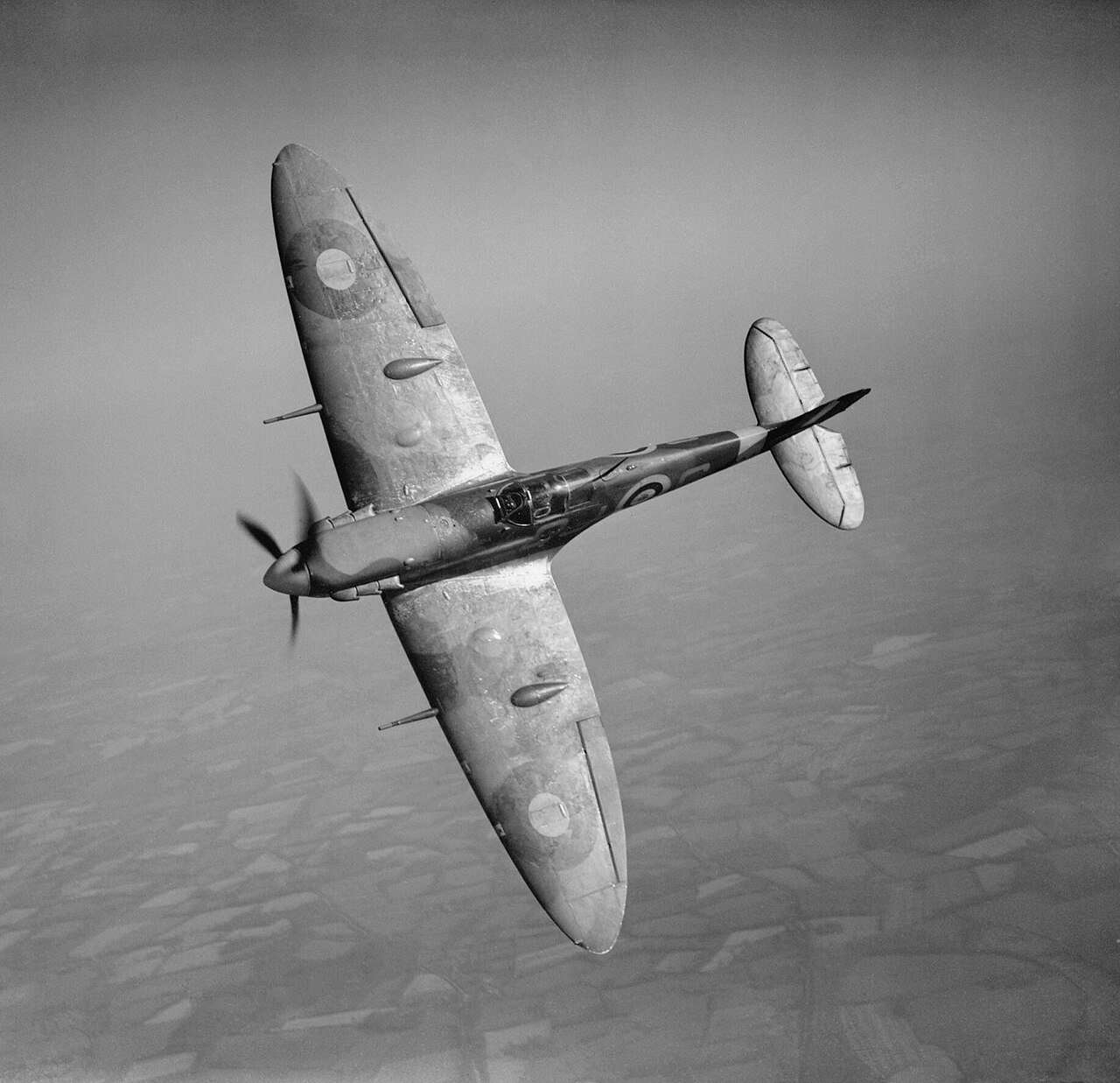 Supermarine Spitfire en vuelo durante la Segunda Guerra Mundial